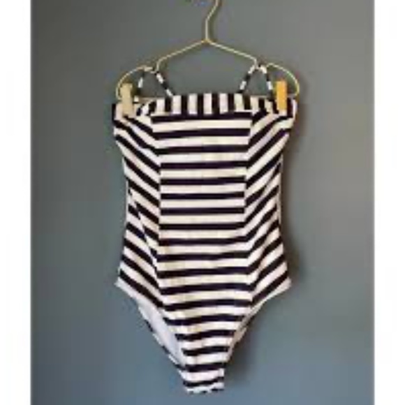 Onda De Mar Size M White and Navy Striped Bathing Suit - Picture 1 of 1
